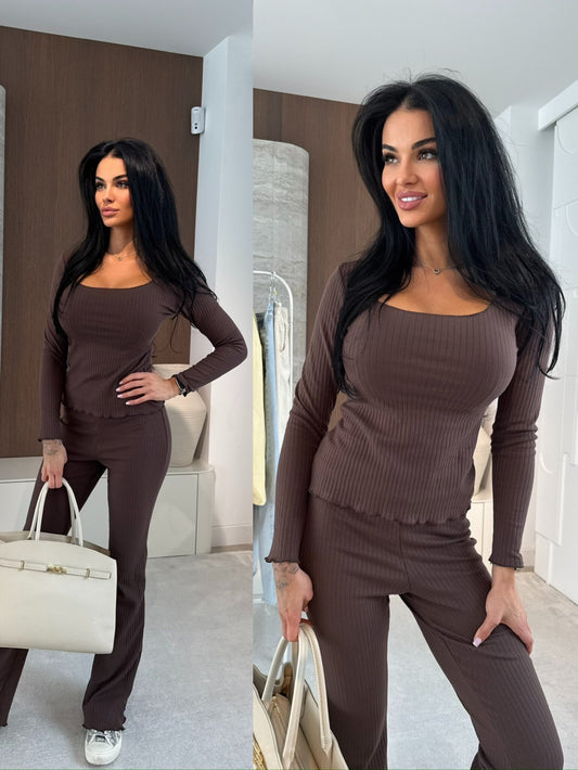 Ribbed Flare Pants/Ribbed Long Sleeve